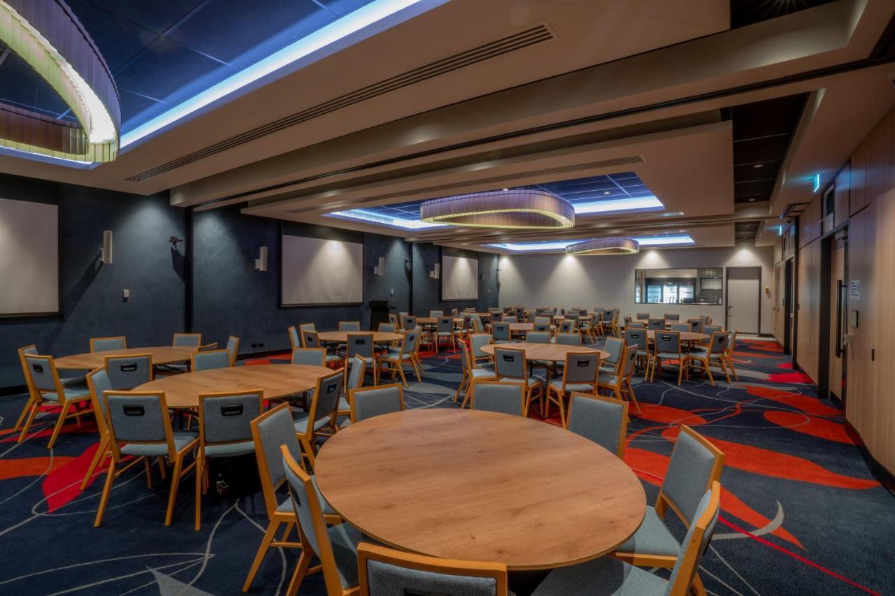 Holiday Inn Sydney St Marys By Ihg Zewnętrze zdjęcie
