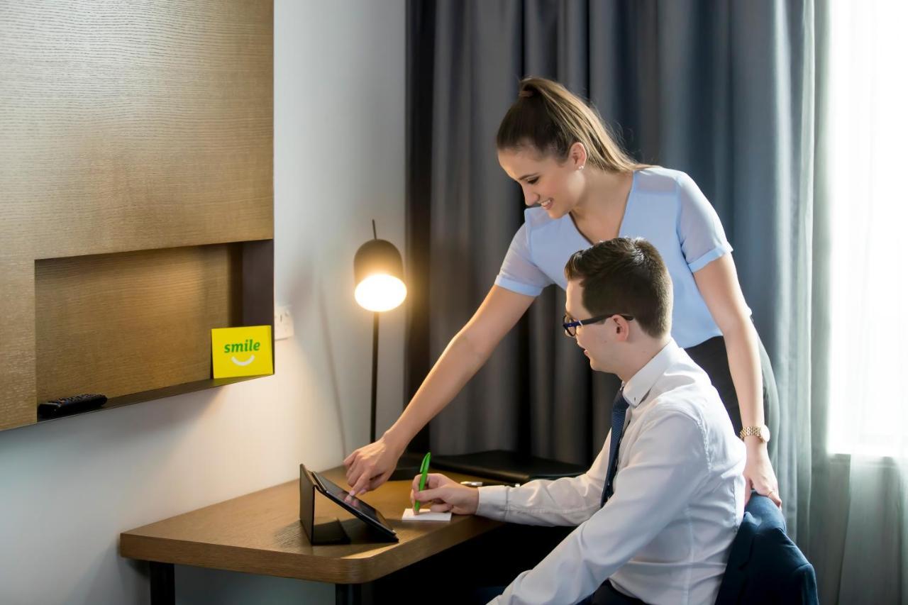Holiday Inn Sydney St Marys By Ihg Zewnętrze zdjęcie